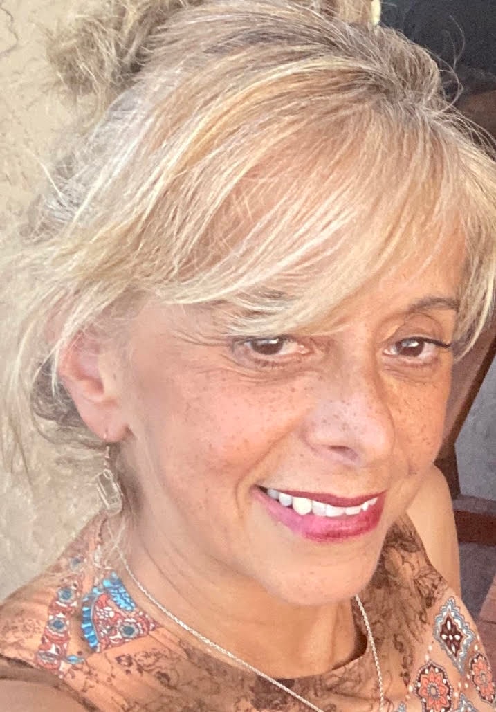 Lorena, founder of Gingerlloyd